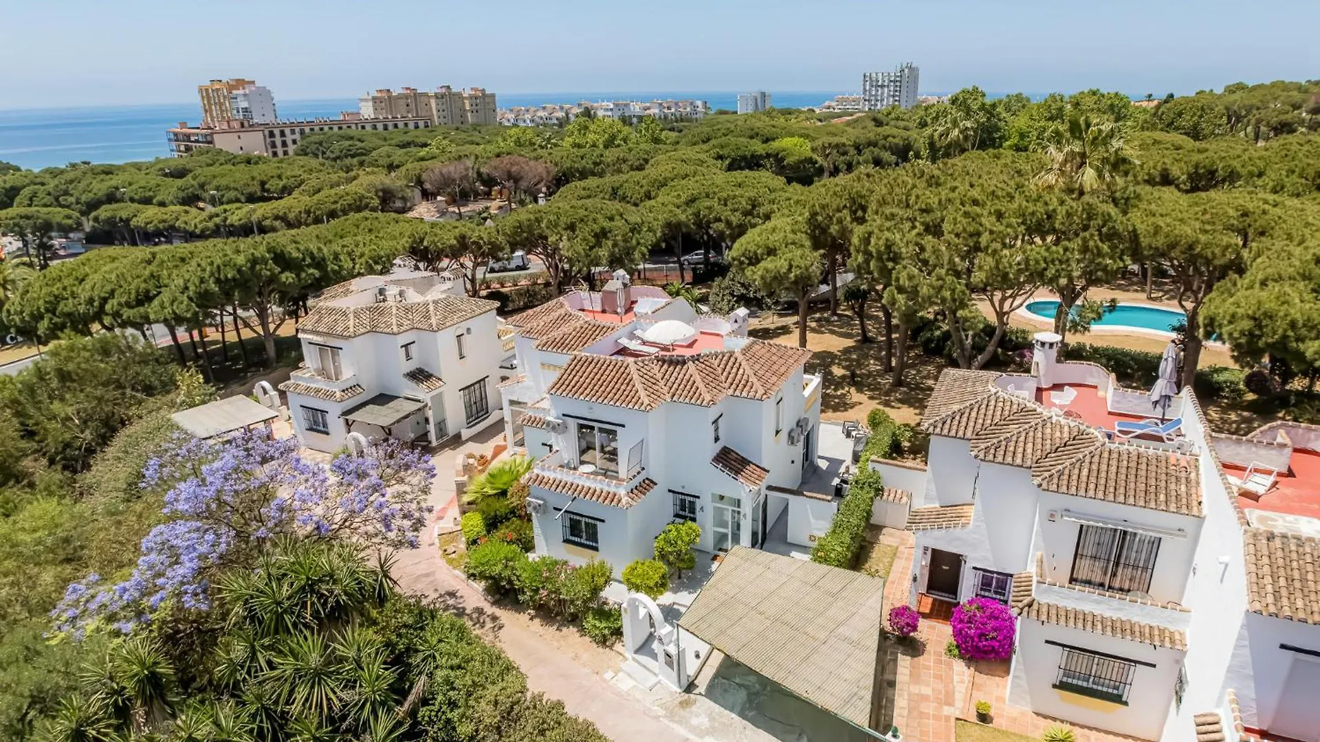 Casa Grapa In Sitio De Calahonda Villa